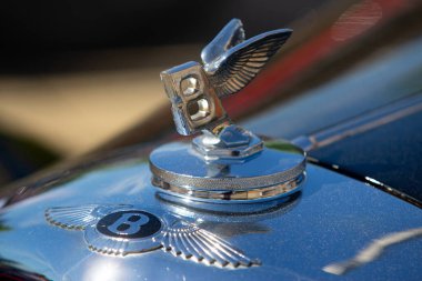 Bükreş, Romanya - 20 Mayıs 2022: Siyah bir Bentley Mark VI. Bu resim sadece editörler içindir..