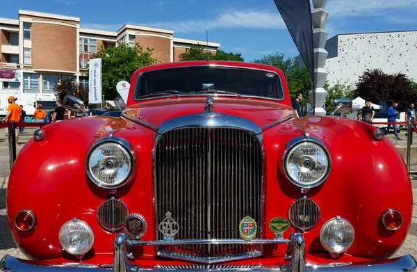 Bükreş Romanya Mayıs 2022 1959 Model Kırmızı Bir Jaguar Arabası — Stok fotoğraf