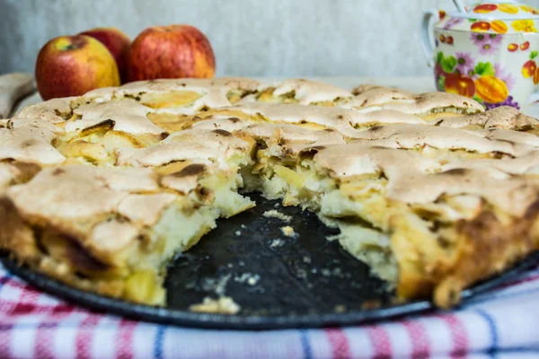 Apfelkuchen, Zucker und Äpfel — Stockfoto