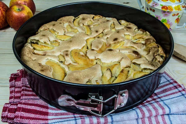 Apfelkuchen, Zucker und Äpfel — Stockfoto