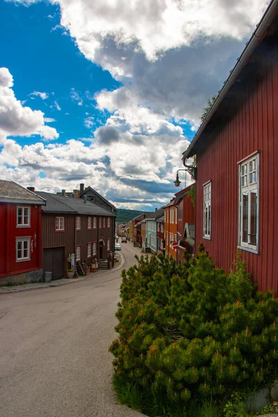 Norveç Teki Roros Madencilik Kasabası Eski Norveç Kasabası Geleneksel Ahşap — Stok fotoğraf
