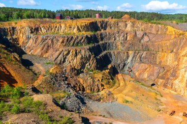 İsveç 'in Falun kentindeki Büyük Bakır Dağı Madencilik Bölgesi UNESCO Dünya Mirası Bölgesi.