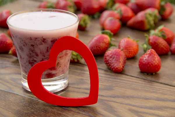 Strawberry shake in a glass — Stock Photo, Image