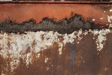 Paslı eski demir duvar, arka plan. Eski metal zemin paslanmış, metal pas dokusu, eski demir pas dokusu.