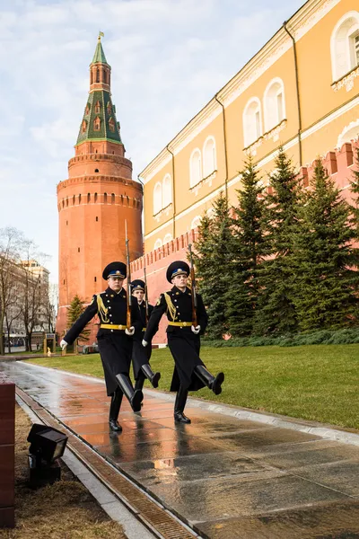 A guard of honor on Red Square — Stock Photo, Image