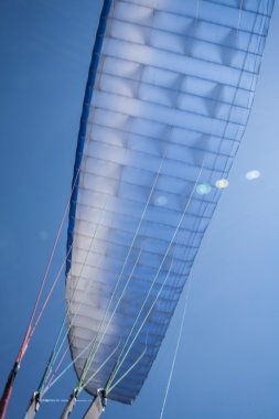 insanlar Yamaçparaşütü ilk uçuş için gidiyoruz