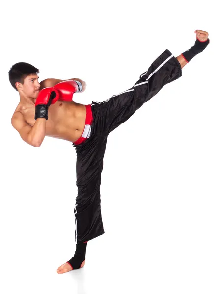 Joven kickboxer masculino — Foto de Stock