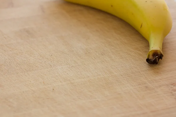 Спелые органические бананы — стоковое фото