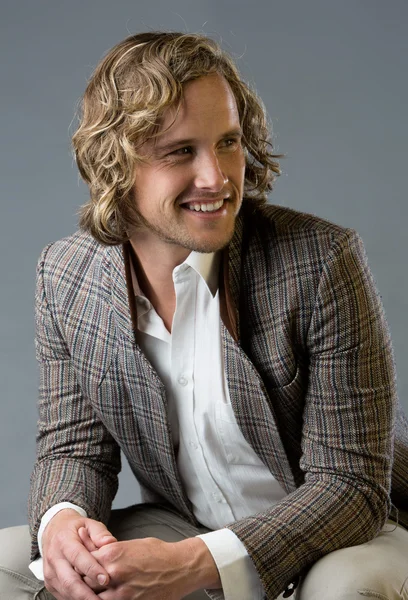 Yakışıklı beyaz adam