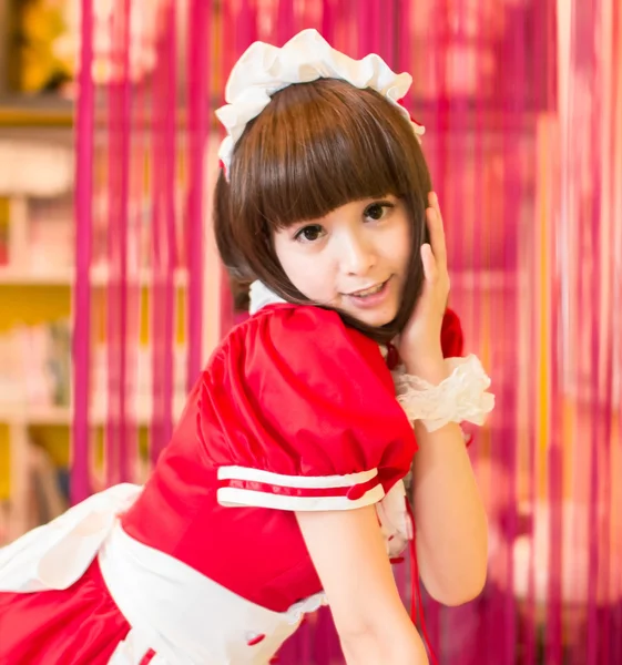 Lolita japonais style fille intérieur mignon cosplayer femme de ménage — Photo