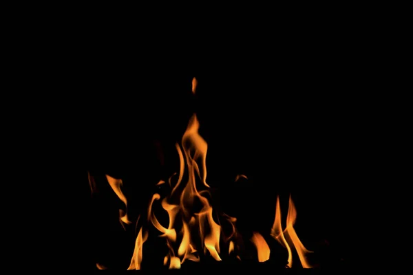 Κλείστε Καύση Φλόγες Μαύρο Φόντο Για Γραφικό Σχεδιασμό Ταπετσαρία Κόκκινο — Φωτογραφία Αρχείου