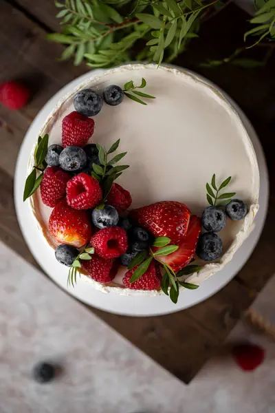 Tort Fructe Padure Miere Felii Crema — Fotografie, imagine de stoc