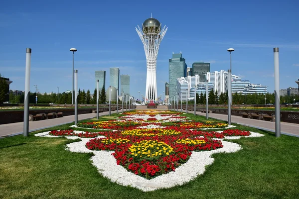 アスタナ、カザフスタンの baiterek タワー — ストック写真