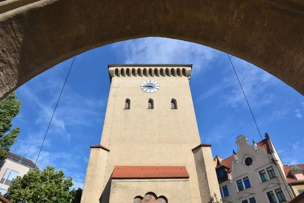 Munique Baviera Alemanha 2021 Vista Histórico Portão Isartor — Fotografia de Stock