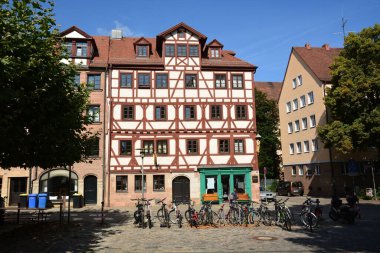 Nuremberg, Almanya 08.24.2021: Almanya 'nın Bavyera kentindeki tarihi binalar