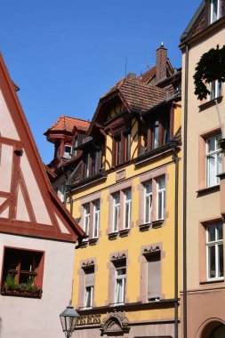 Nuremberg, Almanya 08.24.2021: Almanya 'nın Bavyera kentindeki tarihi binalar