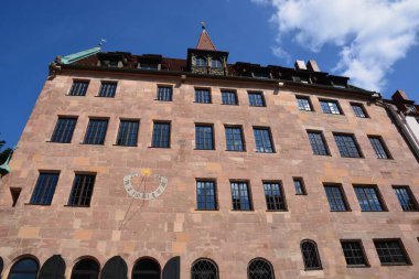 Nuremberg, Almanya 08.24.2021: Almanya 'nın Bavyera kentindeki tarihi binalar