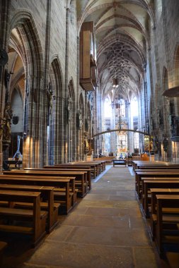 Nuremberg, Bavyera, Almanya, 08.24.2021 St Lawrence Kilisesi (LORENZKIRCHE) Gotik tarzda Nürnberg (Nrnberg))