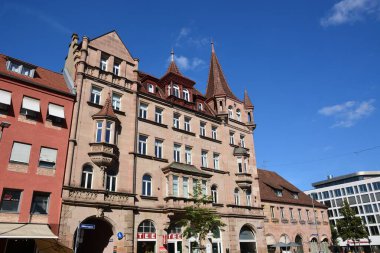 Nuremberg, Almanya 08.24.2021: Almanya 'nın Bavyera kentindeki tarihi binalar