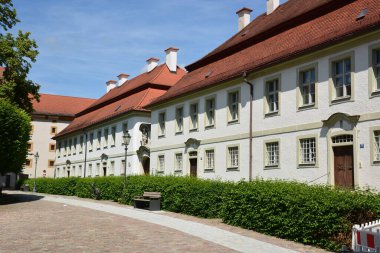 Eichsttt, Almanya 07.10.2021: Almanya 'nın Bavyera bölgesindeki Eichsttt kasabasında tarihi binalar