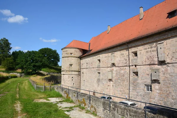 クロナッチ ドイツ 2021 ドイツのアッパー フランコニア バイエルン州クロナッチの歴史的な町の近くRosenberg要塞の一部ビュー — ストック写真