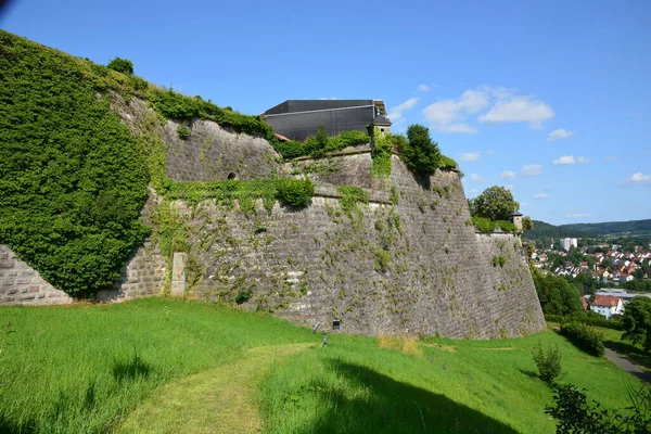 Kronach Duitsland 2021 Gedeeltelijk Uitzicht Fort Rosenberg Bij Historische Stad — Stockfoto