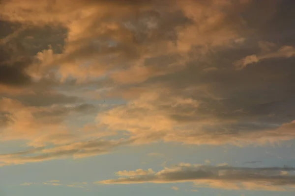 Beau Ciel Couchant Nuages Soirée Est Nuageuse — Photo