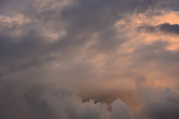 Nubes Sobre Cielo Nube Dramática —  Fotos de Stock