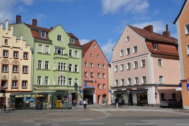 Regensburg, Bavyera, Almanya 2021.07.31: Almanya 'nın Bavyera kentindeki tarihi binalar
