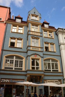 Regensburg, Bavyera, Almanya 2021.07.31: Almanya 'nın Bavyera kentindeki tarihi binalar