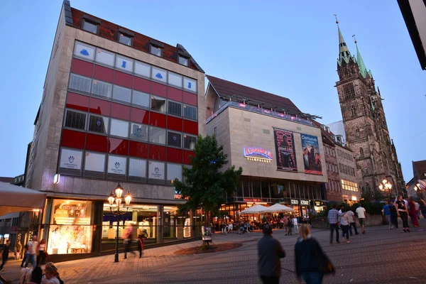 Nuremberg Alemania 2021 Vista Calle Con Edificios Históricos Atardecer Ciudad — Foto de Stock
