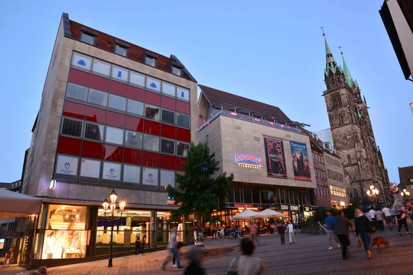 Nuremberg Alemania 2021 Vista Calle Con Edificios Históricos Atardecer Ciudad — Foto de Stock