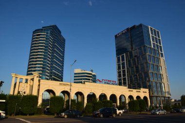 Astana (Nur-Sultan), Kazakistan 'ın başkenti Astana' daki modern binalar (Nur-Sultan)