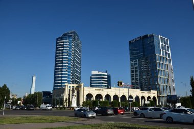 Astana (Nur-Sultan), Kazakistan 'ın başkenti Astana' daki modern binalar (Nur-Sultan)