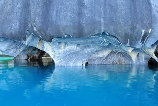 Cavernas de mármore . — Fotografia de Stock