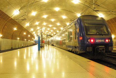 monaco-monte-carlo Tren Garı tren durur.