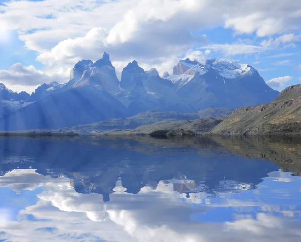 Cuernos del paine hory. — Stock fotografie