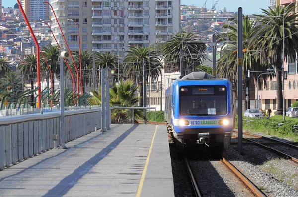 bir tren 