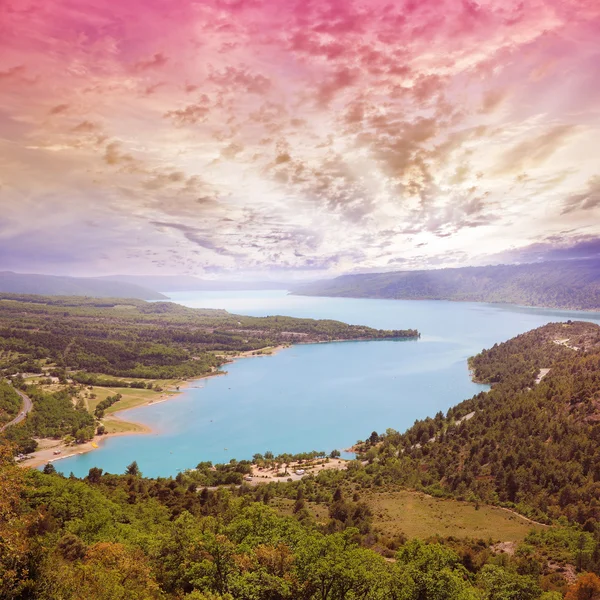 Fantastico tramonto al lago di Saint Croix . — Foto Stock