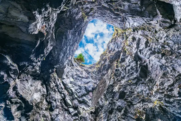 Hole Cave Mountain Russia — Stock Photo, Image