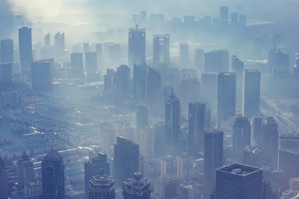 Pył Brudne Powietrze Nad Centrum Miasta Godzinach Porannych Szanghaj Chiny — Zdjęcie stockowe