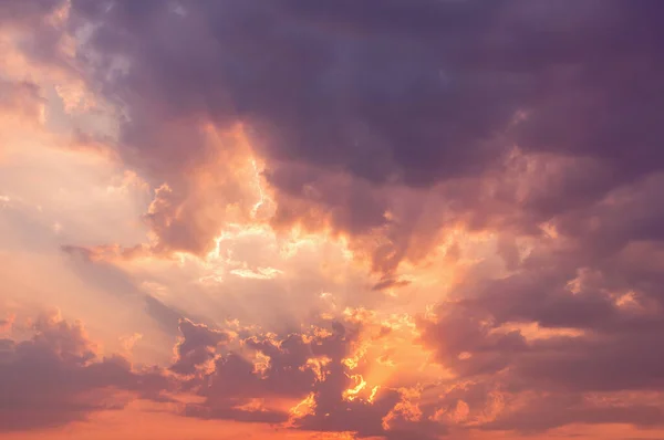 Incrível Paisagem Nublada Céu Pôr Sol Tempo Após Chuva — Fotografia de Stock