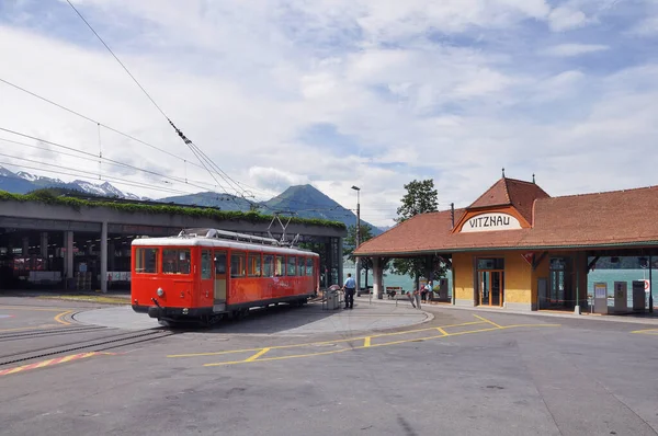 Vitznau, İsviçre - 10 Haziran 2010: Depodaki yolcu vagonu.