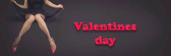 Roter Text Von Valentine Day Auf Dunklem Hintergrund Sexy Weibliche — Stockfoto