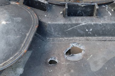 Bozuk Rus zırhlı araçlarında delikler. Ukrayna 'da Savaş.