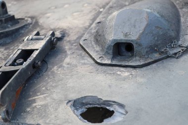 Bozuk Rus zırhlı araçlarında delikler. Ukrayna 'da Savaş.