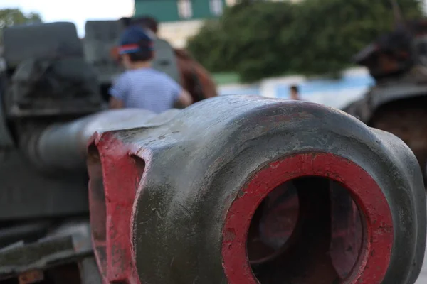 Focinho Canhão Russo Capturado Quebrado Ucrânia — Fotografia de Stock