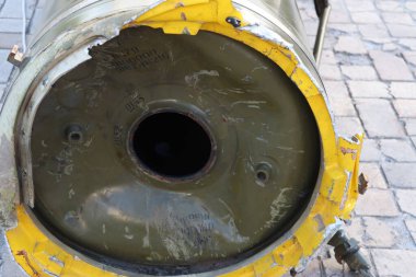 Devrilmiş Rus füzesi. Slav ülkeleri arasındaki savaş.