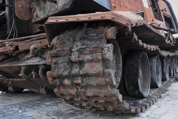 Rups Van Een Verbrande Russische Tank Oorlog Van Landen — Stockfoto