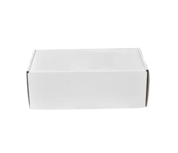 Caja de papel sobre fondo blanco —  Fotos de Stock